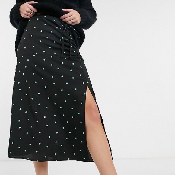 Wednesday's Girl Midmaxi Skirt With Front Split in Black Scattered Spot Small - Picture 1 of 9